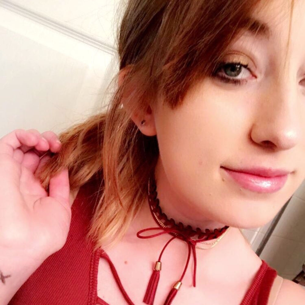 Meet your Posher, Hannah